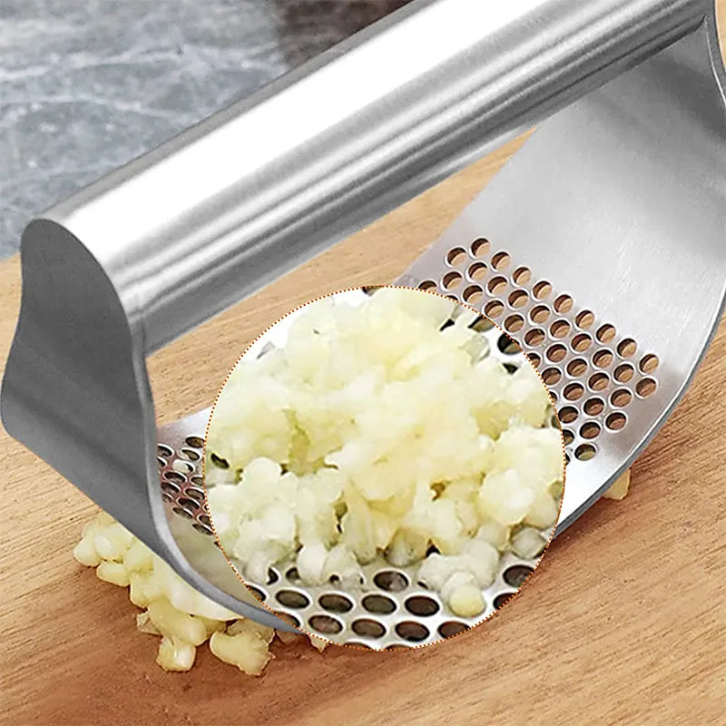 garlic press